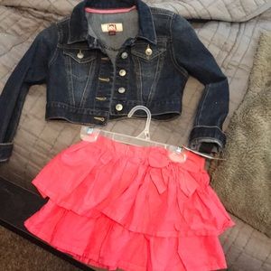 Girls adorable Gymboree pink skirt & jean jacket.